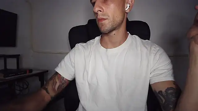 mikealcorleone online show from September 23, 2025, 8:56 pm