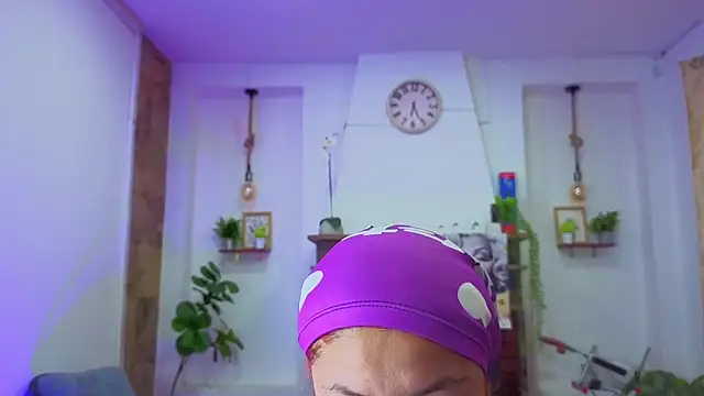 dulce celeste15 online show from December 15, 2025, 1:48 pm