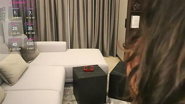 IrisNoire online show from February 14, 2025, 8:15 pm