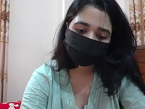 Snapshot of A-pusparani chatting on July 3, 2026, 12:28 am A-pusparani online show from July 3, 2026, 12:28 am