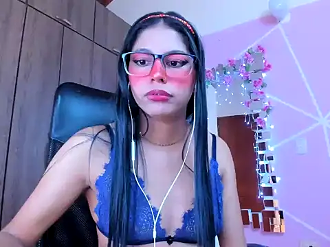  ALLYSON18  online show from March 14, 2025, 2:41 pm