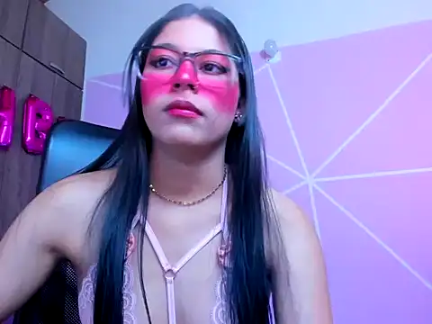  ALLYSON18  online show from November 15, 2025, 11:40 am