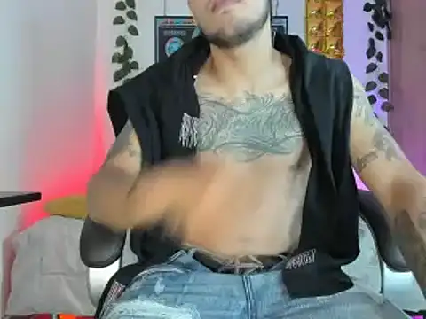 mikee scooth online show from January 25, 2025, 9:57 am