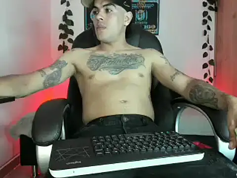 mikee scooth online show from March 23, 2025, 12:36 am