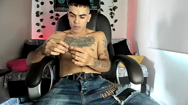 mikee scooth online show from September 20, 2025, 7:48 pm