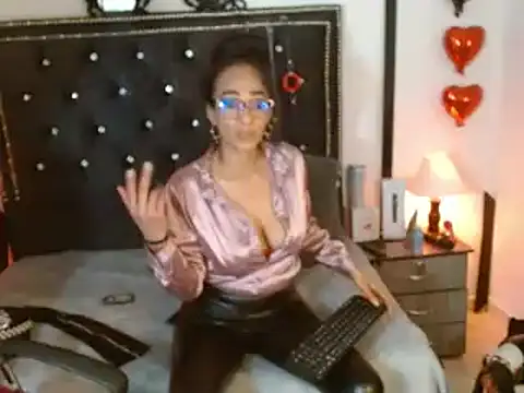 SamaraMartinez online show from March 21, 2025, 7:35 pm