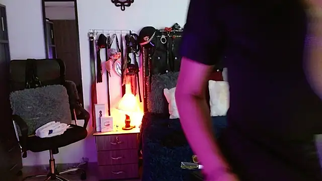 SamaraMartinez online show from November 7, 2025, 10:15 am