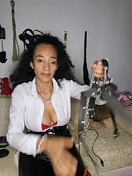 SamaraMartinez online show from March 28, 2026, 9:53 am