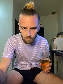 Danjamez1892 online show from December 24, 2024, 2:33 pm