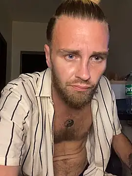 Danjamez1892 online show from January 3, 2025, 10:51 pm