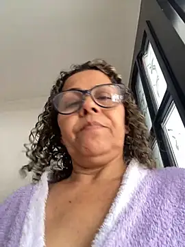 Nadia-melej online show from November 1, 2025, 5:15 pm