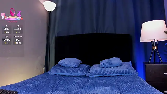 Noah  angel online show from October 14, 2025, 1:50 am