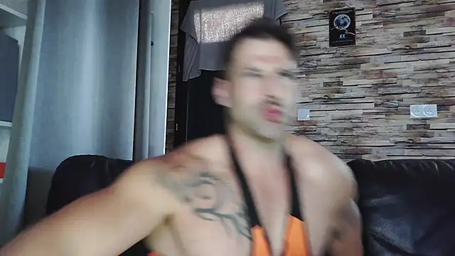 XxBigboybandxX online show from October 13, 2025, 12:16 pm