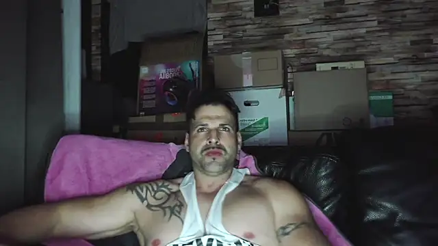 XxBigboybandxX online show from March 19, 2026, 8:02 pm