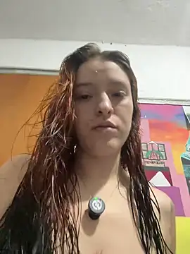 Ginger Foxy online show from April 13, 2026, 6:46 pm