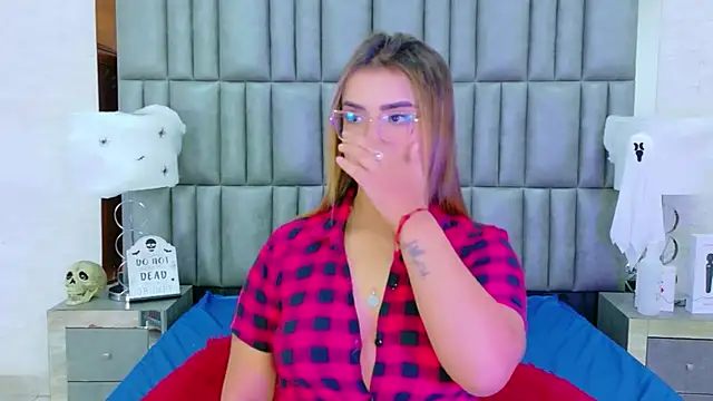 ZoehRoux online show from October 31, 2025, 4:13 am