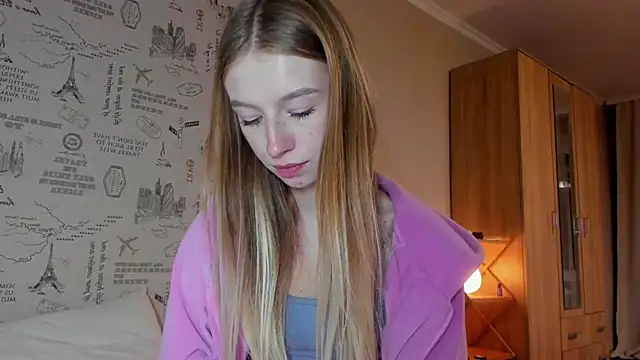 Snapshot of minidivaa_ chatting on October 14, 2025, 10:32 pm minidivaa online show from October 14, 2025, 10:32 pm