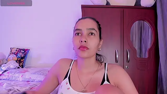 samara jonness online show from May 26, 2026, 4:30 am