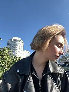 SandraCarter online show from October 30, 2025, 7:10 am