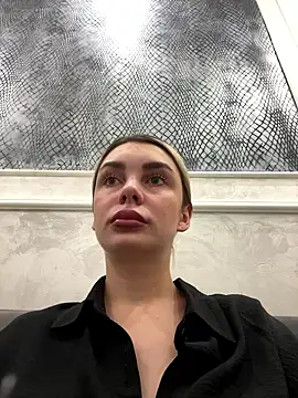 SandraCarter online show from January 18, 2026, 8:07 am