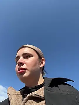 SandraCarter online show from February 12, 2026, 7:47 am