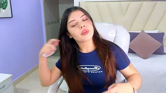 Snapshot of Sexy_paradise18_ chatting on February 26, 2025, 7:31 am Sexy paradise18 online show from February 26, 2025, 7:31 am