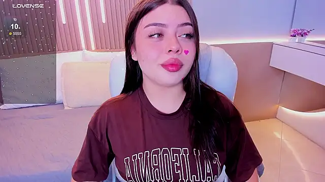 Sexy paradise18  online show from March 28, 2026, 3:50 am