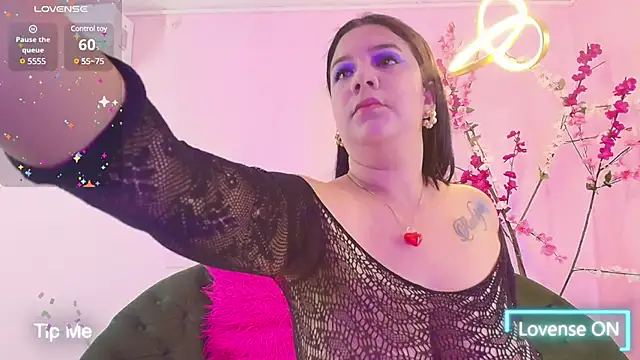 almendraevans online show from January 28, 2025, 11:49 am