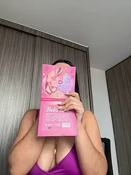 Libia James online show from February 22, 2025, 4:30 pm