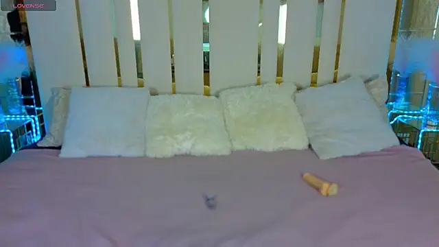 Snapshot of Daisy_Delight chatting on November 16, 2025, 8:58 pm Daisy Delight online show from November 16, 2025, 8:58 pm