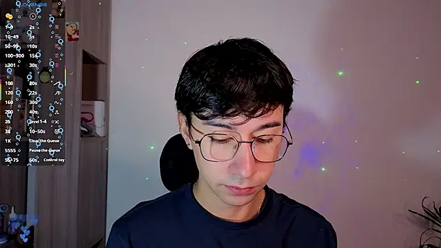 cameron cum online show from September 16, 2025, 11:33 am