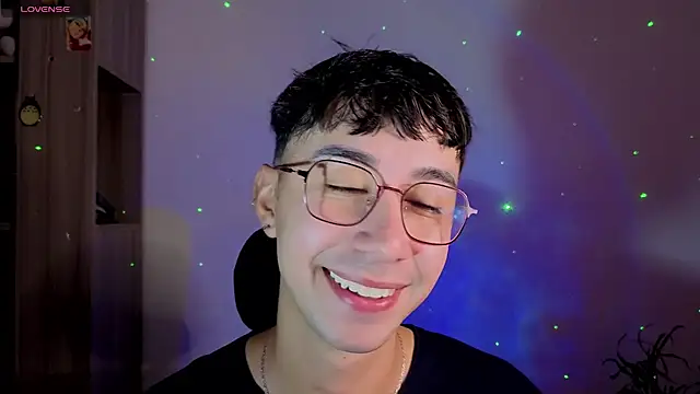 cameron cum online show from October 4, 2025, 2:48 pm