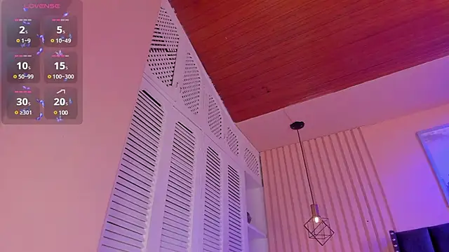 viiolett lee online show from January 3, 2025, 12:22 am