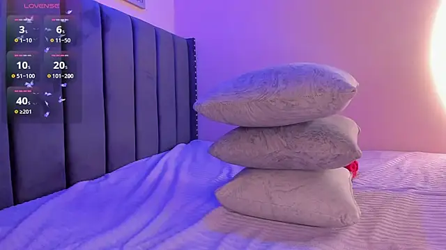 viiolett lee online show from January 29, 2025, 11:56 pm