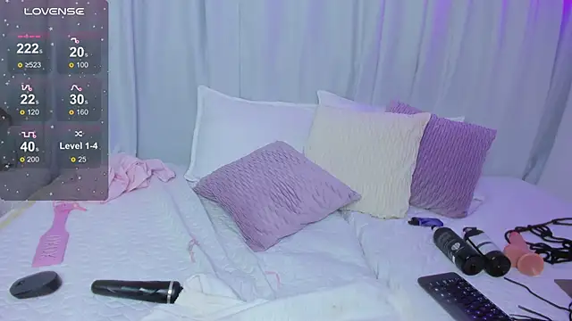 susyy7 online show from January 12, 2025, 9:51 am