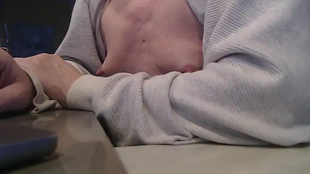 Toy-Daddy online show from December 30, 2024, 8:15 pm