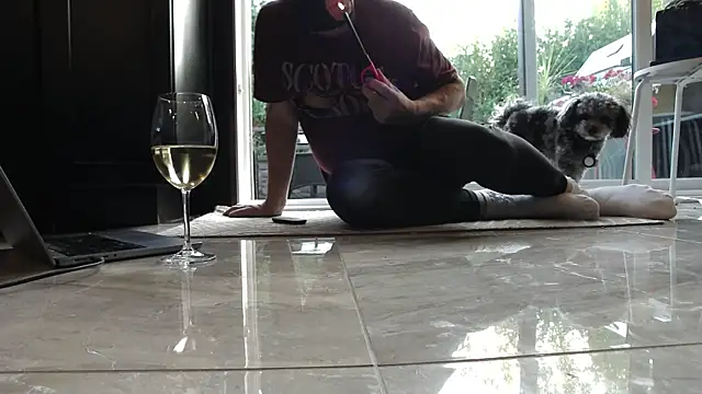 Toy-Daddy online show from October 18, 2025, 9:04 pm