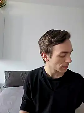 Snapshot of nickdtr chatting on February 12, 2025, 11:29 am nickdtr online show from February 12, 2025, 11:29 am