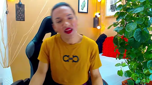 aslyhernandez 7 online show from September 15, 2025, 3:12 pm