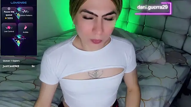 saskya online show from October 9, 2025, 8:18 pm