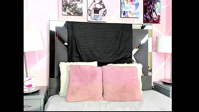 lila noa online show from December 20, 2025, 7:54 pm