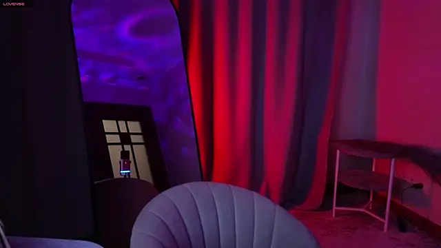 LilithStrangfor online show from October 23, 2025, 9:13 pm