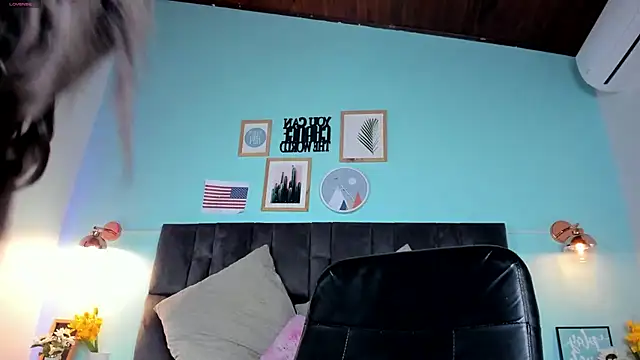 Snapshot of briannajackson_ chatting on January 4, 2025, 2:56 pm briannajackson online show from January 4, 2025, 2:56 pm