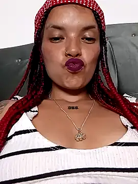 Snapshot of Athena_77 chatting on December 2, 2024, 2:53 am Athena 77 online show from December 2, 2024, 2:53 am