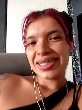 Snapshot of Athena_77 chatting on December 20, 2024, 5:18 pm Athena 77 online show from December 20, 2024, 5:18 pm