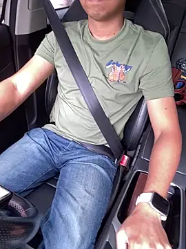 Snapshot of YoBody755 chatting on October 8, 2025, 8:34 am YoBody755 online show from October 8, 2025, 8:34 am