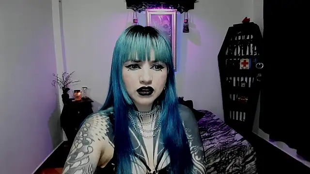 DimmuandDarkness online show from April 12, 2026, 10:37 pm