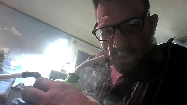 gettinit2wice online show from October 27, 2025, 10:19 am