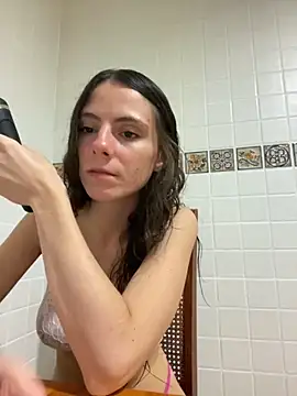 coquette15 online show from October 16, 2025, 8:43 pm