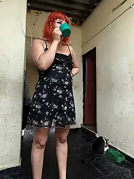 florecita9 online show from November 27, 2025, 5:15 pm